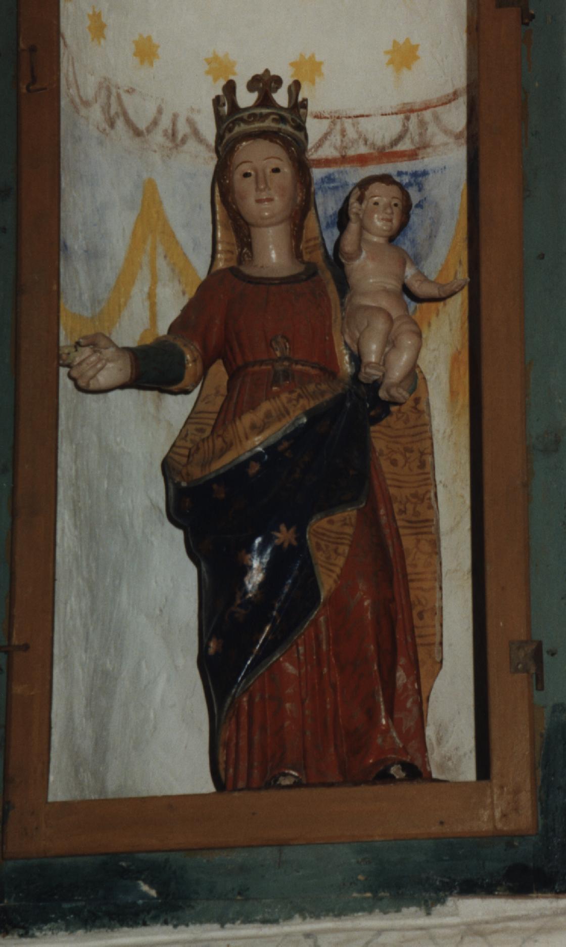 Madonna con bambino (statua)