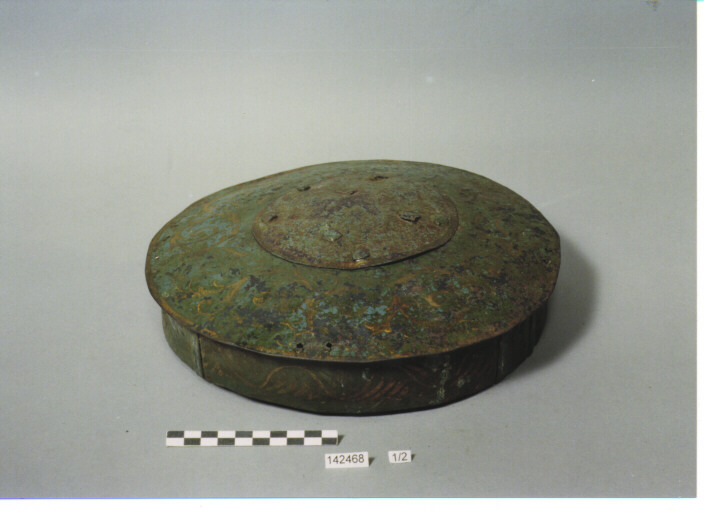 LANTERNA PENSILE CON COPERCHIO