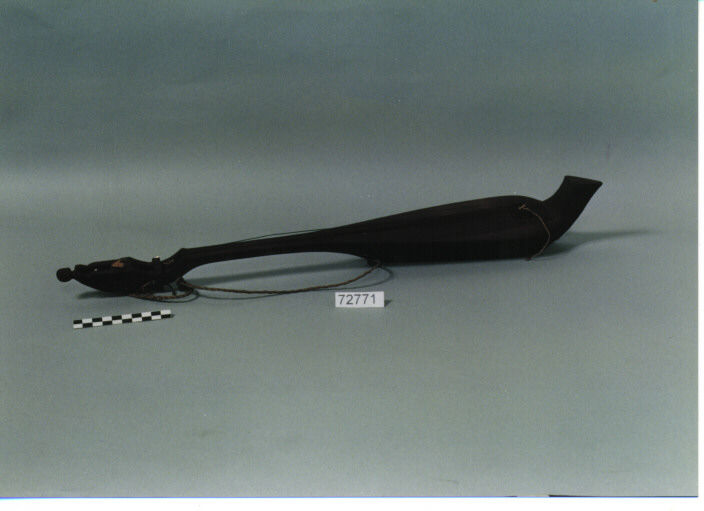 STRUMENTO MUSICALE CORDOFONO - BATAK