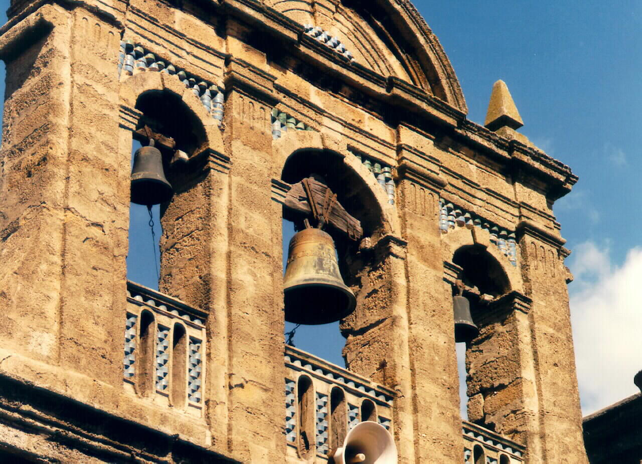 campana - bottega siciliana (Prima metà sec. XIX)