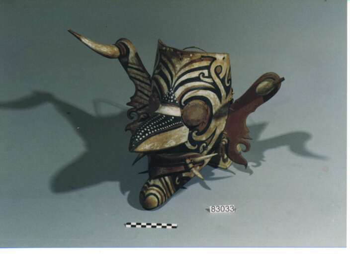 MASCHERA - DAYAK. COMPLESSO APO-KAYAN-KENYAH