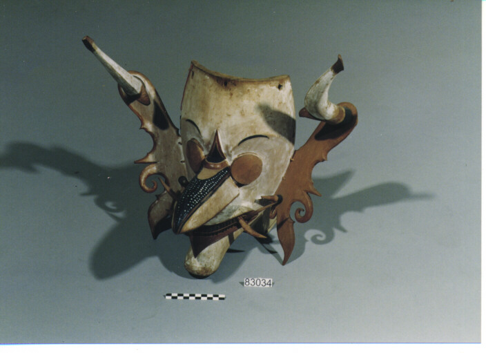 MASCHERA - DAYAK. COMPLESSO APO-KAYAN-KENYAH