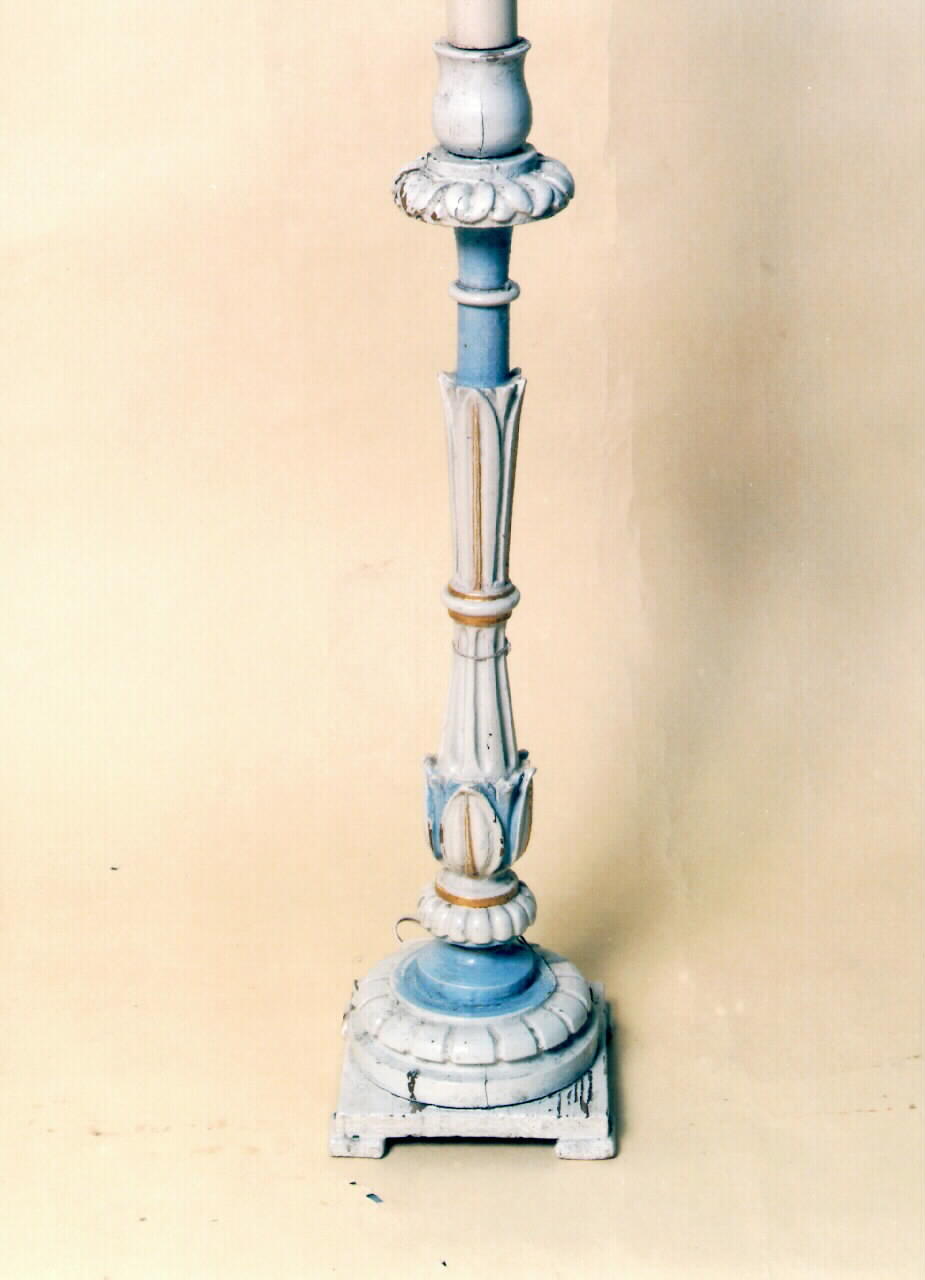 candeliere d'altare, serie - produzione siciliana (Seconda metà sec. XIX)
