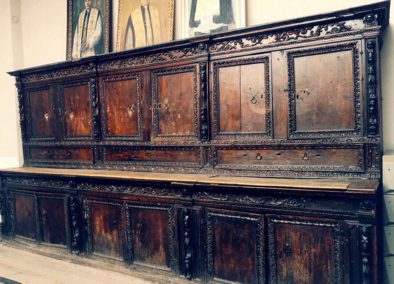 ARMADIO DA SACRESTIA - produzione siciliana (Fine/inizio secc. XVII/ XVIII)