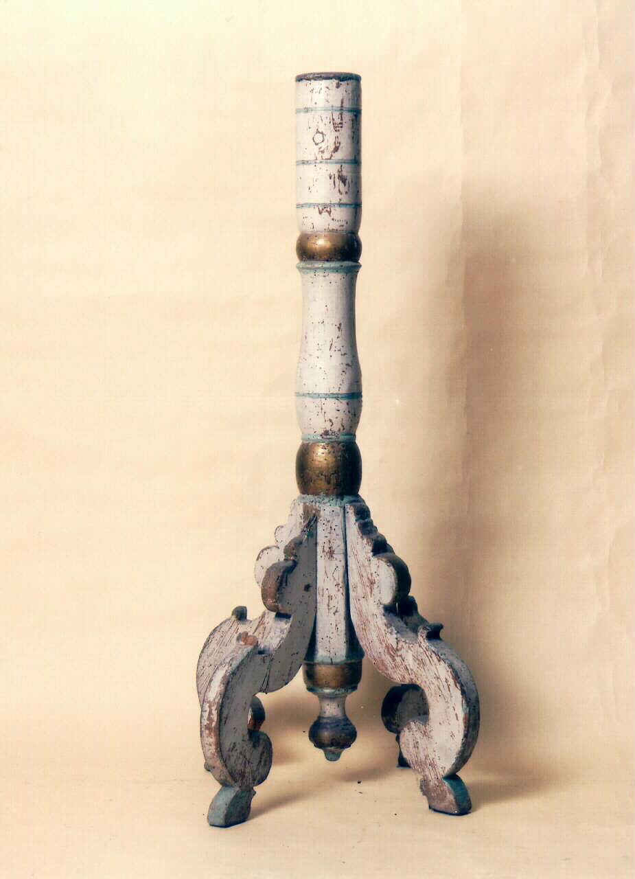 candelabro - produzione siciliana (Fine/inizio secc. XIX/ XX)