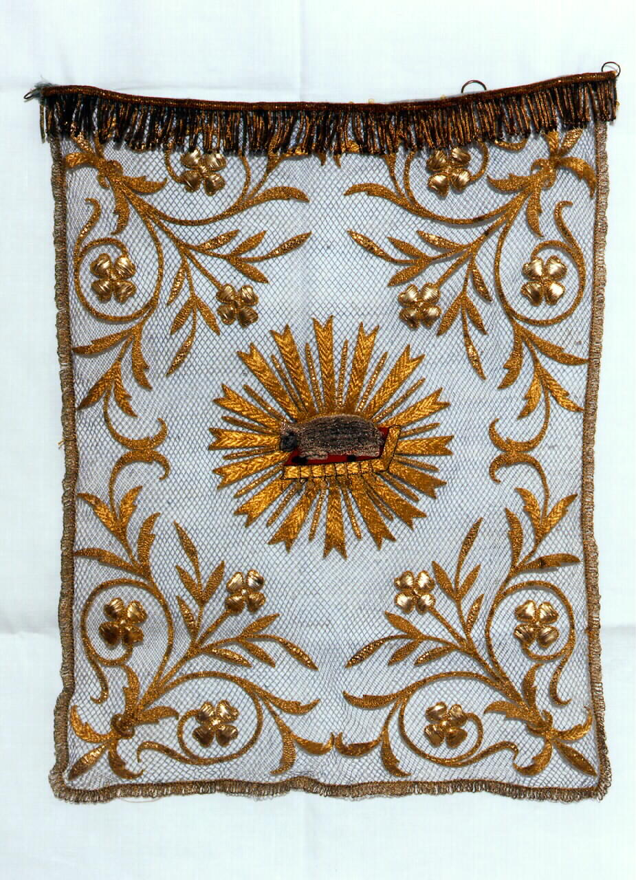 conopeo di tabernacolo - a cortina - manifattura siciliana (primo quarto sec. XX)