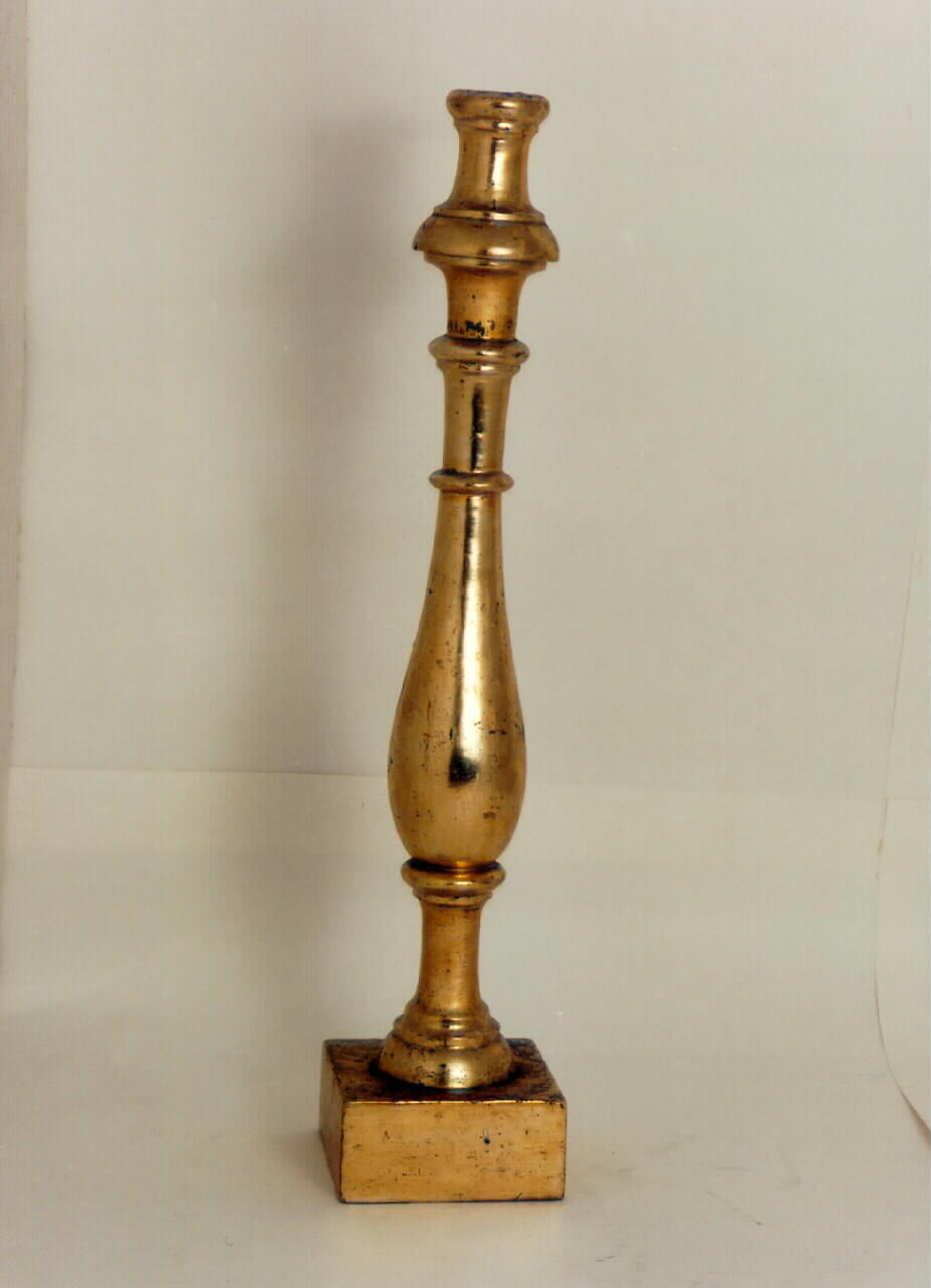 candeliere d'altare, serie - produzione siciliana (Seconda metà sec. XIX)