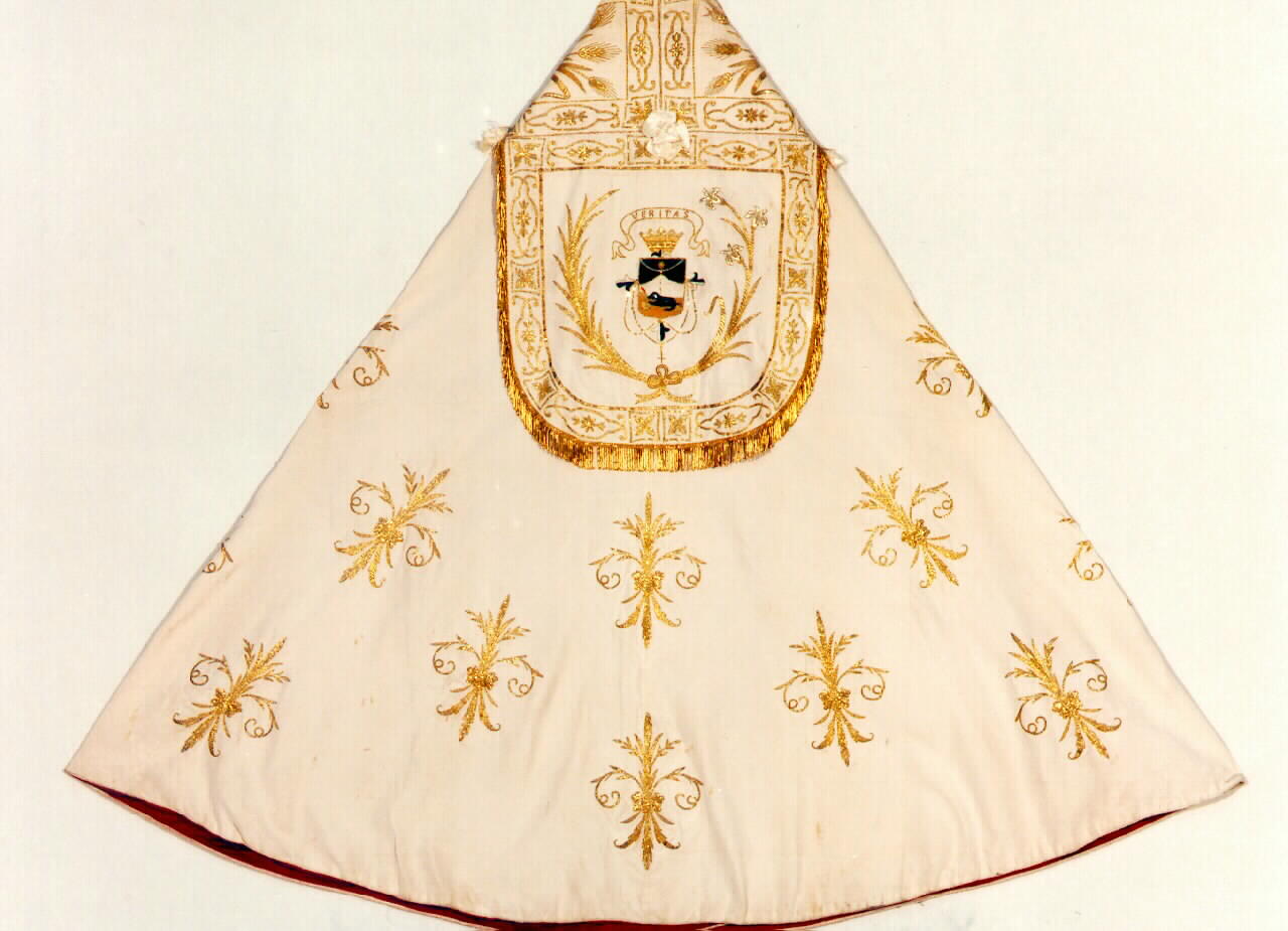 piviale - manifattura siciliana (sec. XX)