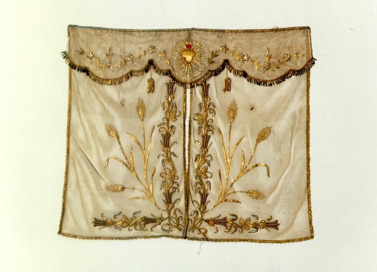 conopeo di tabernacolo - a cortina doppia - manifattura siciliana (primo quarto sec. XX)