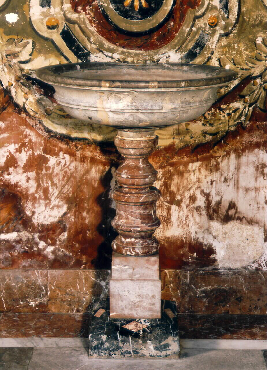 acquasantiera - a fusto - ambito siciliano (sec. XVIII)