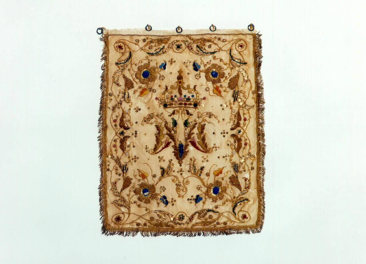 conopeo di tabernacolo - a cortina - manifattura siciliana (Seconda metà sec. XIX)