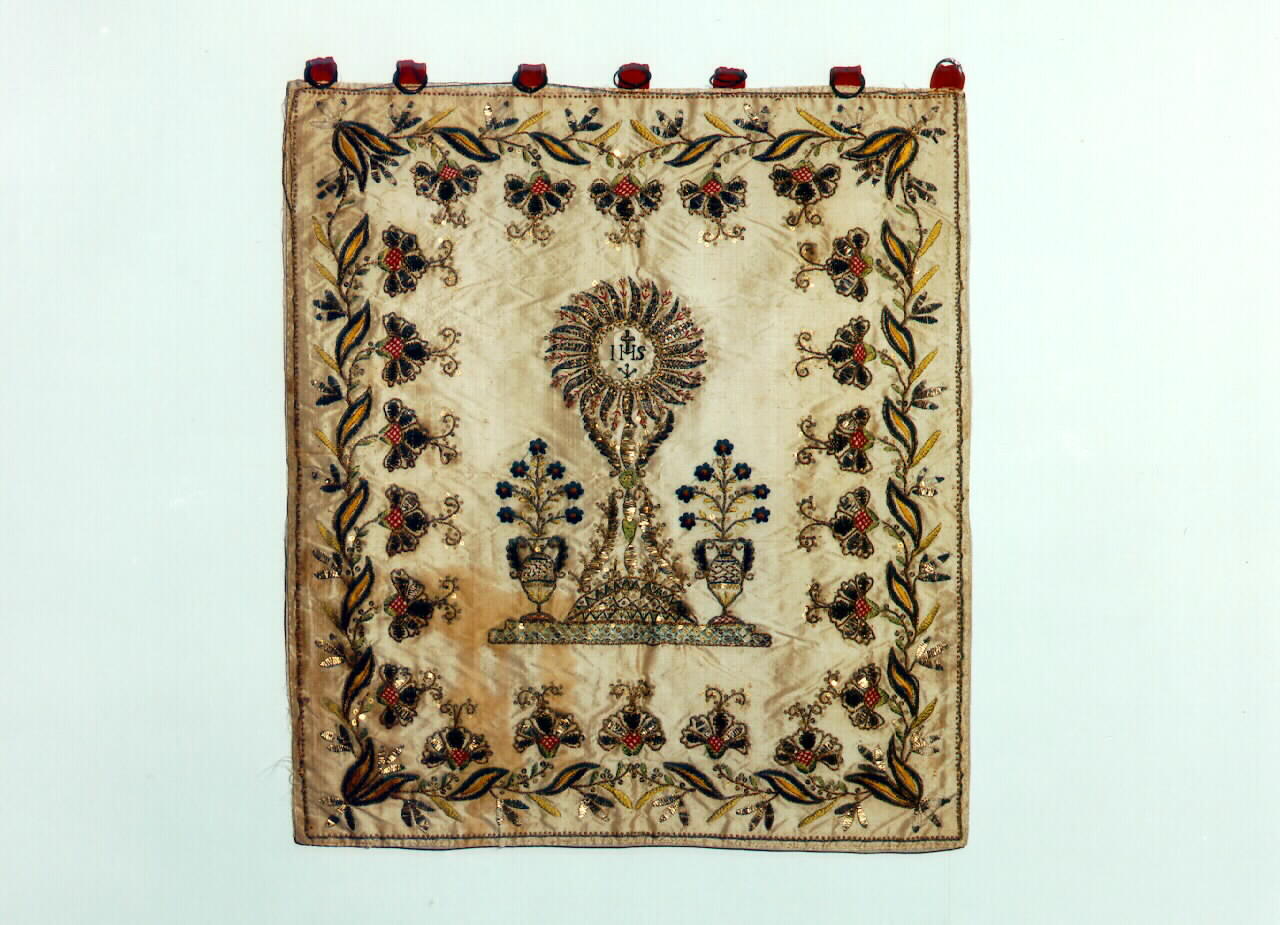 conopeo di tabernacolo - a cortina - manifattura siciliana (Seconda metà sec. XIX)