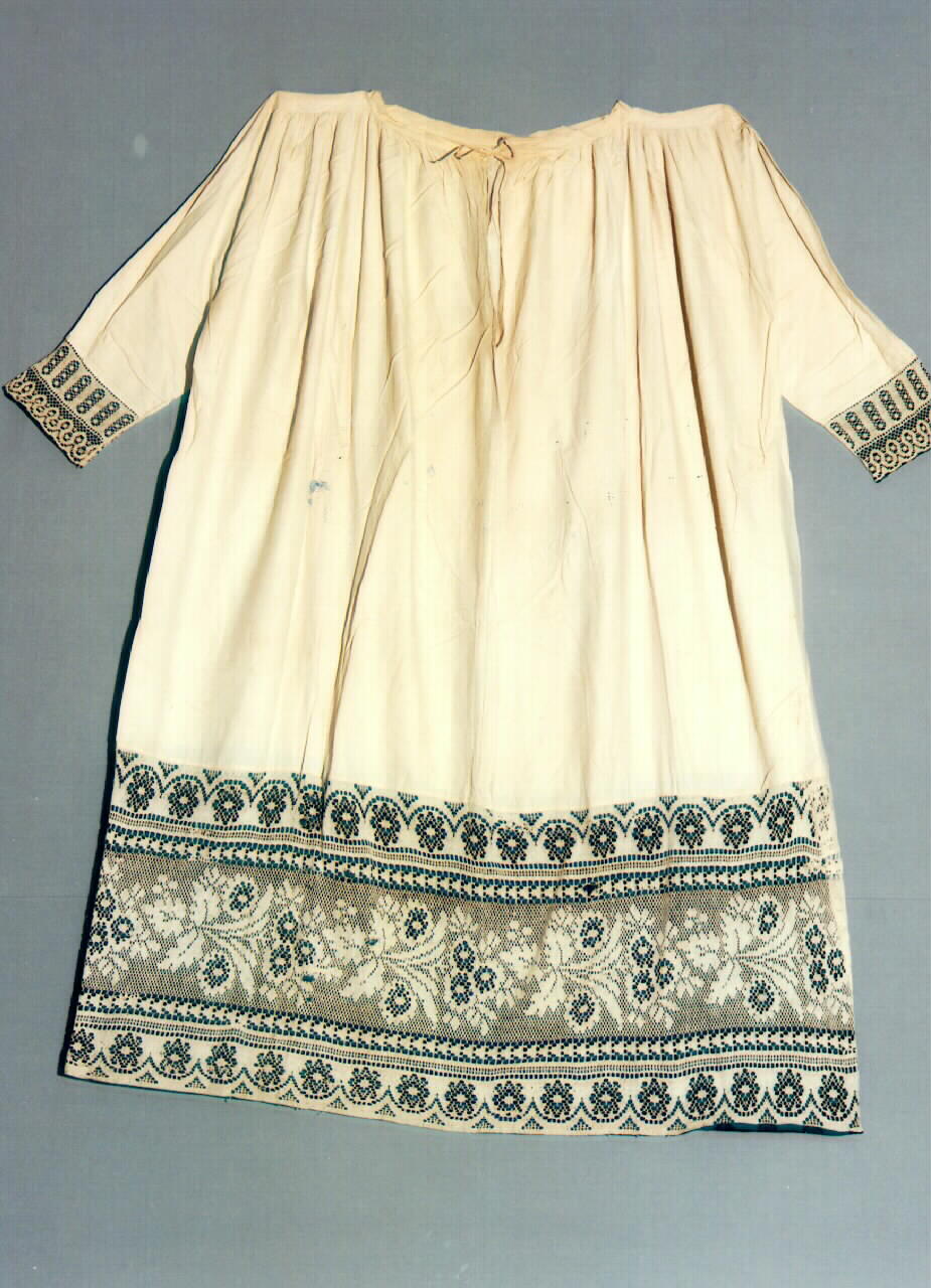 camice, serie - manifattura siciliana (primo quarto sec. XX)