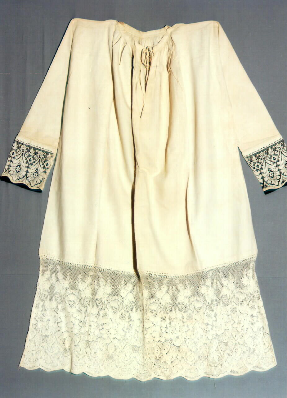 camice - manifattura siciliana (primo quarto sec. XX)