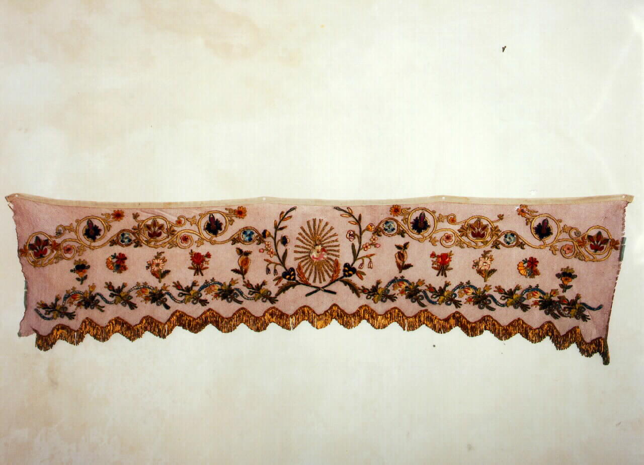 guarnizione di tovaglia d'altare - manifattura siciliana (primo quarto sec. XX)