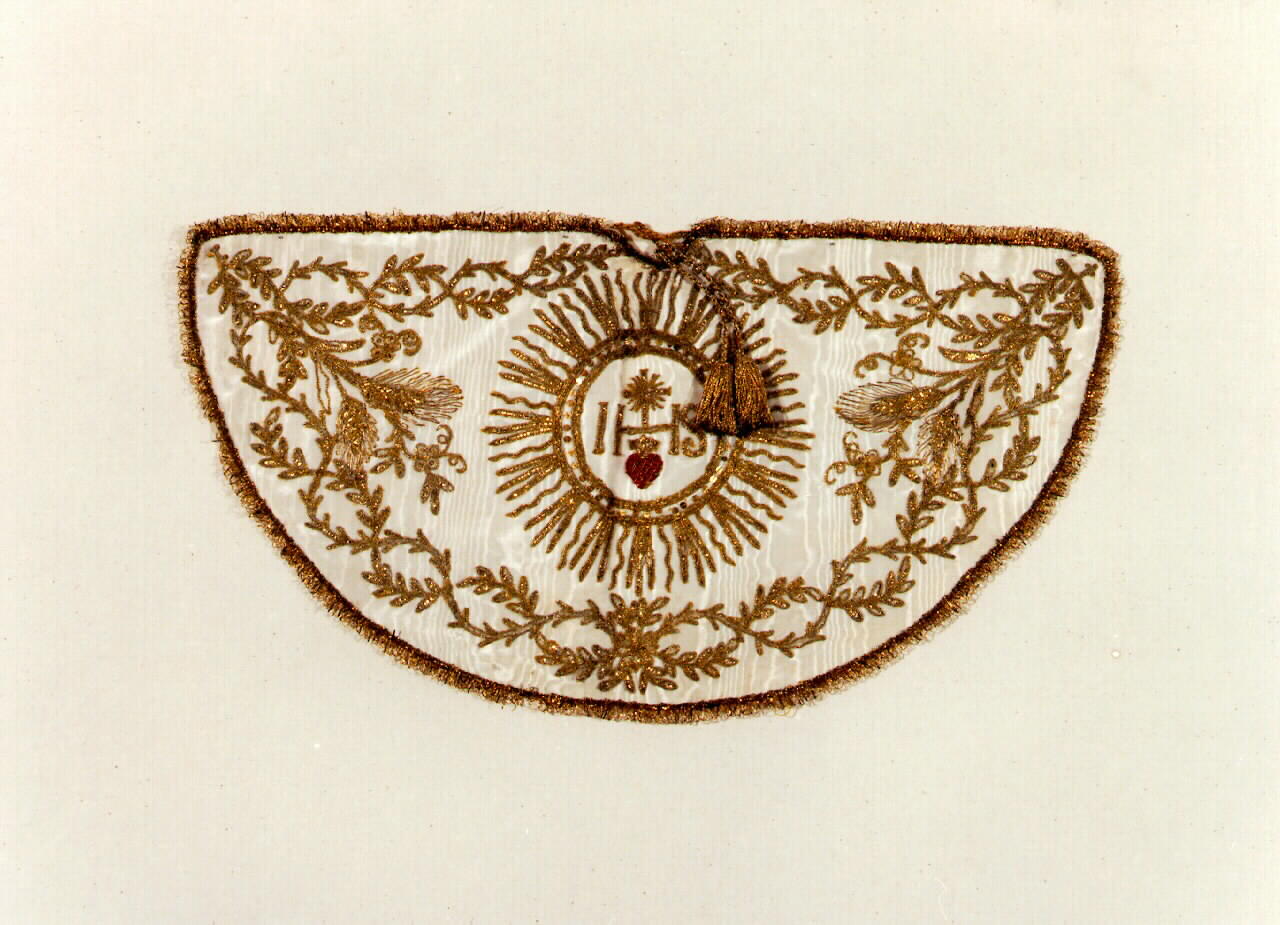 conopeo di pisside - manifattura siciliana (sec. XVIII)