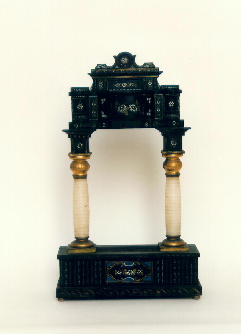 cornice, elemento d'insieme - produzione siciliana (Seconda metà sec. XIX)