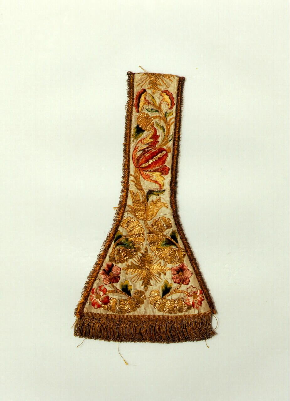 manipolo - manifattura siciliana (Prima metà sec. XVIII)