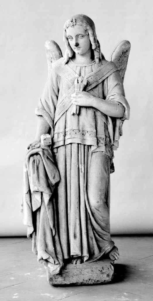 angelo con simboli della Passione (statua) di Fabbrucci Luigi, Medici Ulderigo (sec. XIX)