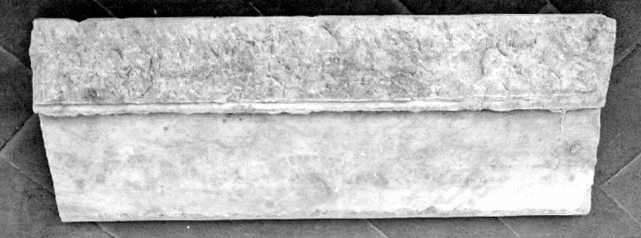 cornicione, frammento - produzione fiorentina (sec. XIX)