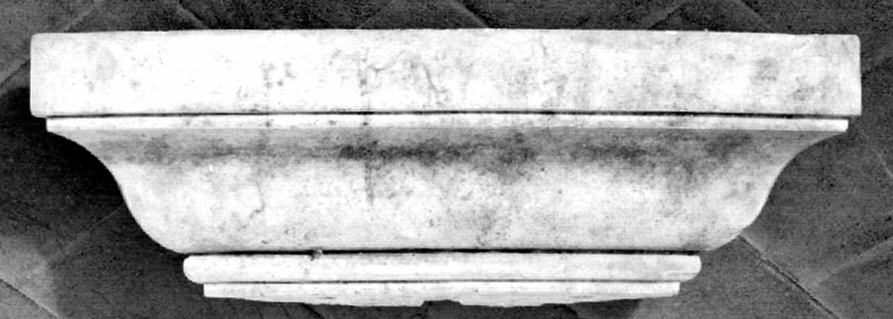 base, frammento - produzione fiorentina (sec. XIX)