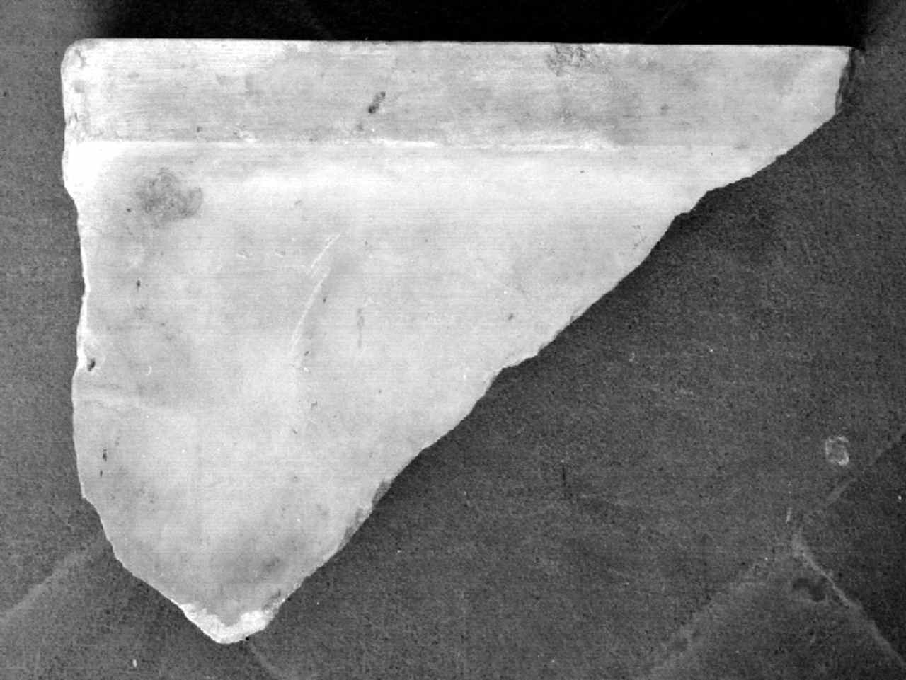 cornice architettonica, frammento - produzione toscana (sec. XIX)