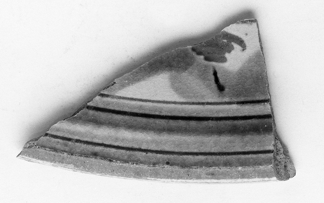 piatto, frammento - manifattura italiana (sec. XVII)