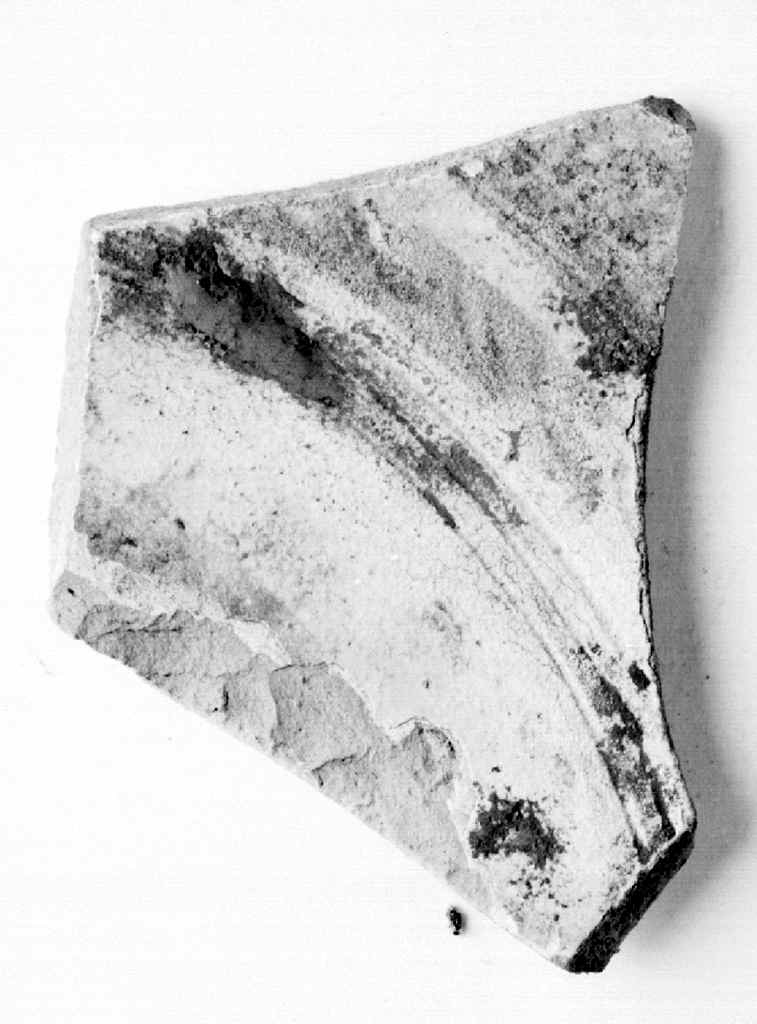 piatto, frammento - manifattura italiana (sec. XVI)