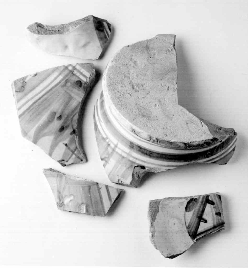 brocca, frammento - manifattura fiorentina (primo quarto sec. XVII)