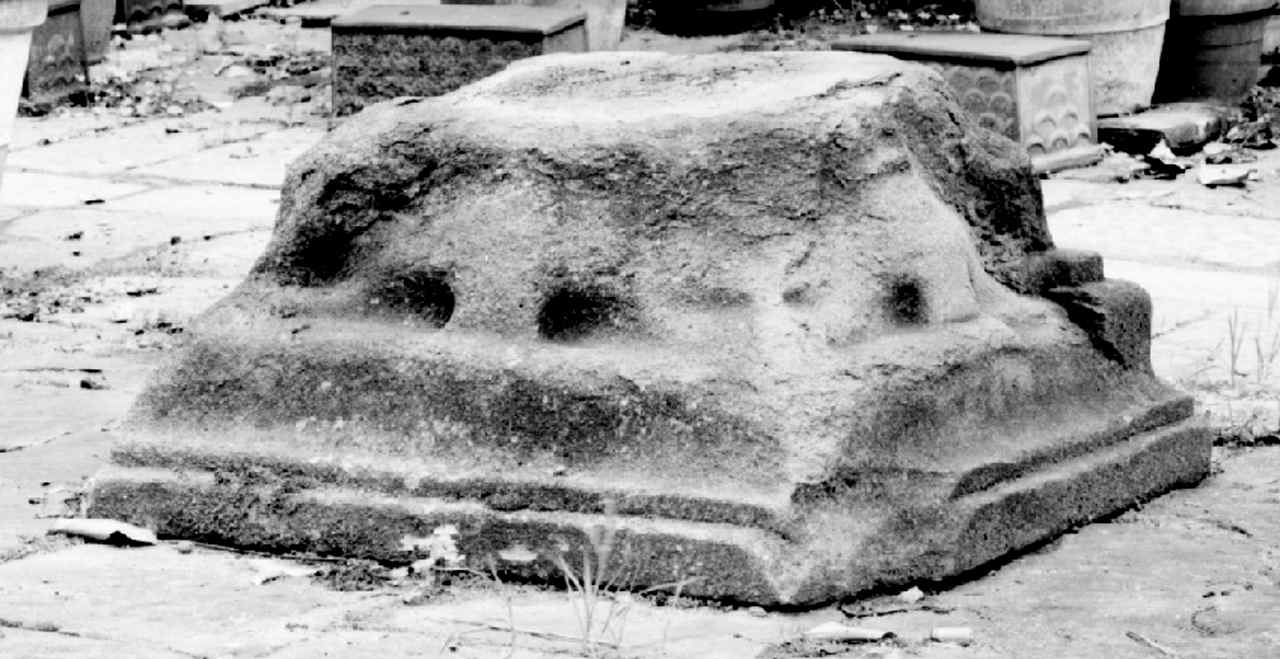 capitello - manifattura fiorentina (sec. XV)