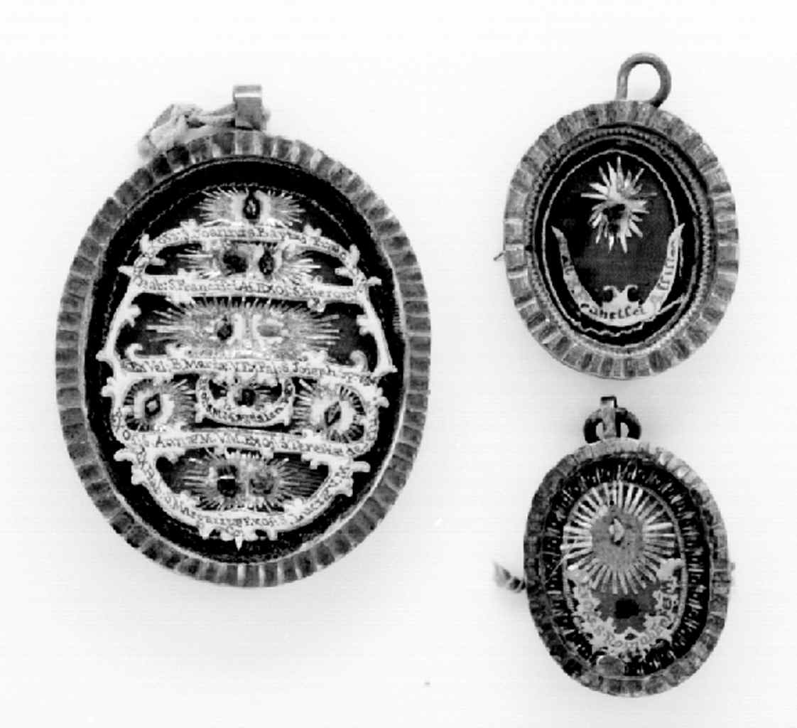 reliquiario a capsula - a medaglione, serie - bottega fiorentina (sec. XIX)