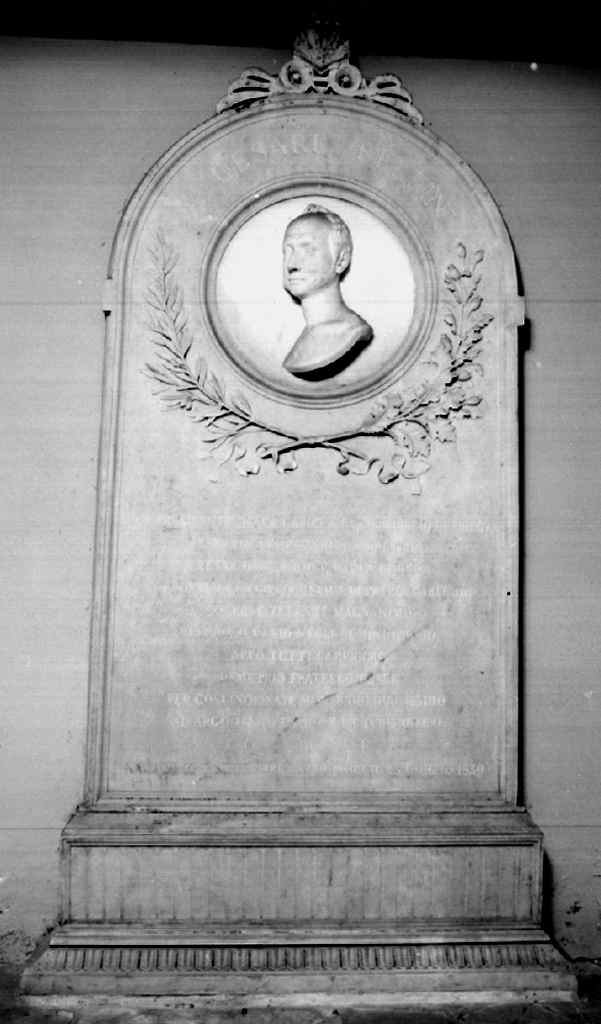 ritratto di profilo di Cesare Bellini (stele funeraria) di Cartei Luigi (sec. XIX)