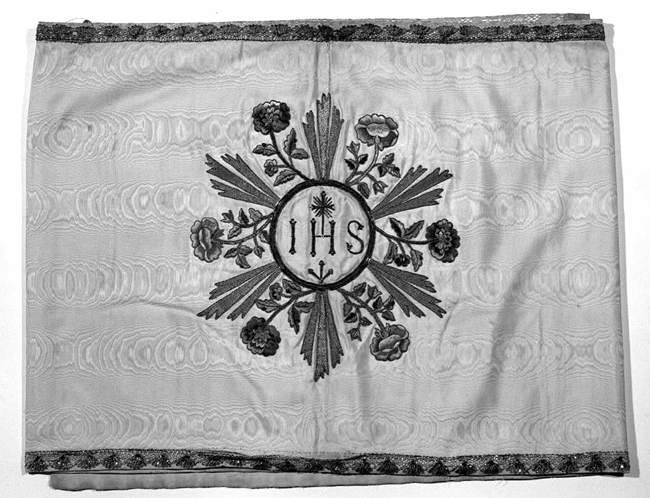 velo di calice - manifattura toscana (prima metà sec. XVIII)