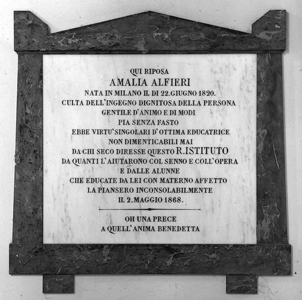 lapide tombale - produzione toscana (sec. XIX)