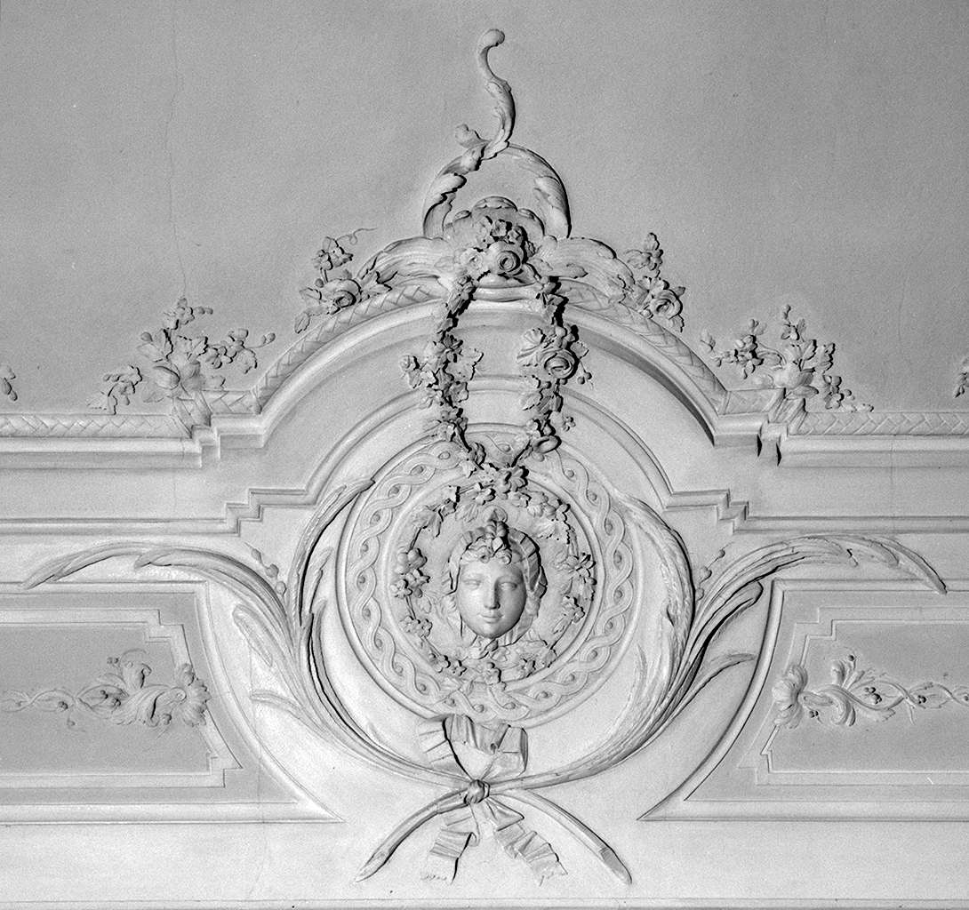 motivi decorativi vegetali con putti alati (decorazione plastica) di Albertolli Giocondo il Vecchio (sec. XVIII)