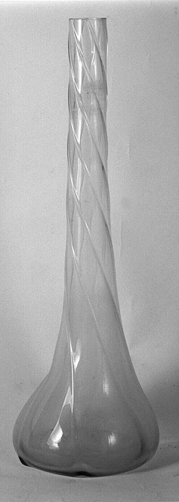 vaso da fiori - produzione italiana (primo quarto sec. XX)