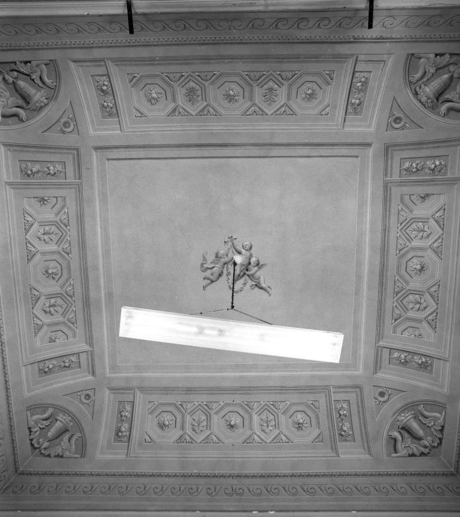 animali fantastici e motivi decorativi fitomorfi (soffitto dipinto) - ambito fiorentino (primo quarto sec. XIX)