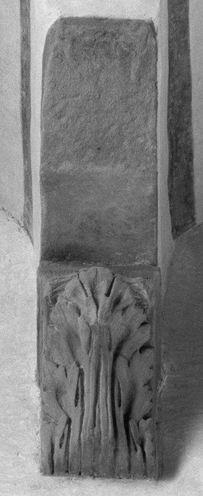 mensola - a voluta, serie - manifattura fiorentina (primo quarto sec. XV)