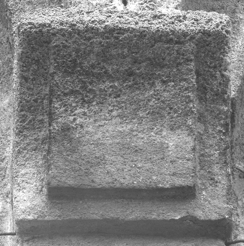 mensola architettonica - bottega pisana (fine/inizio secc. X/ XI)