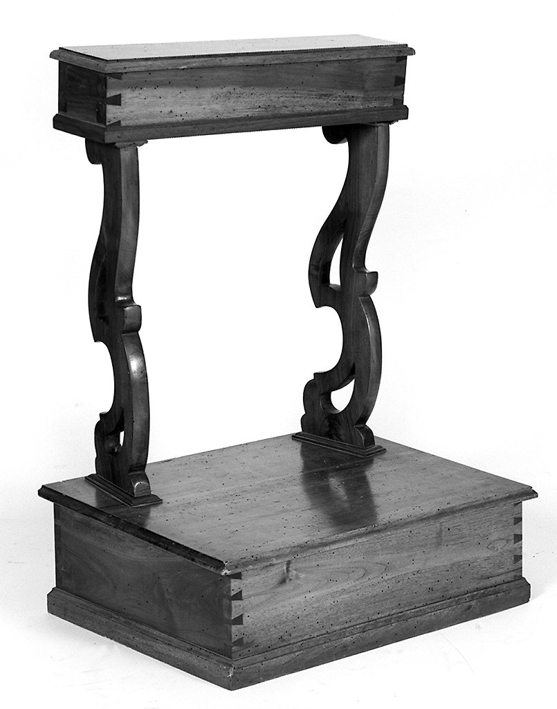 inginocchiatoio - produzione toscana (seconda metà sec. XVIII)