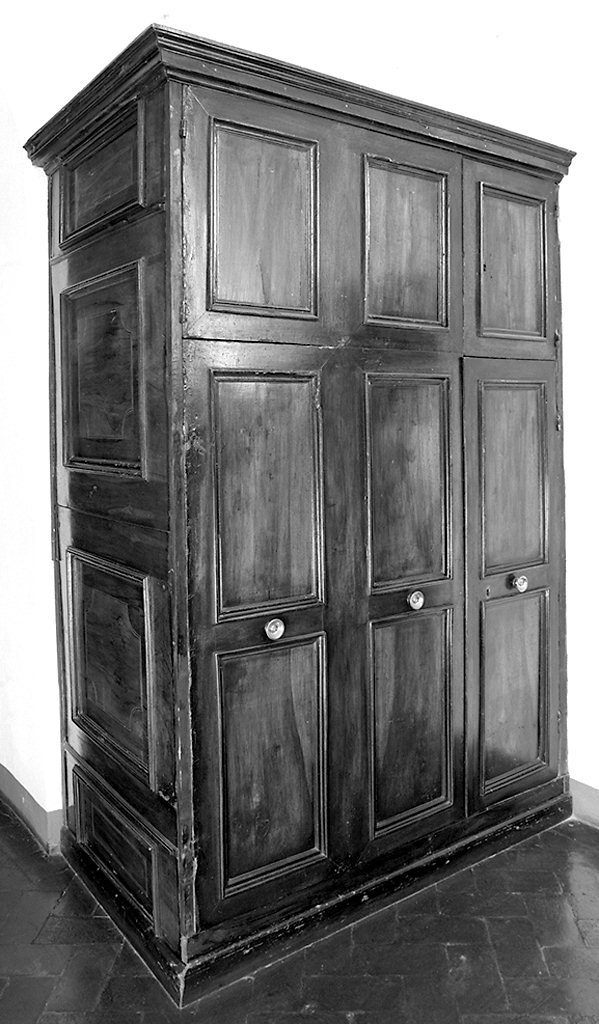 armadio da sacrestia - produzione toscana (seconda metà sec. XIX)