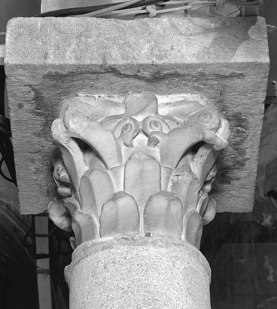 capitello - ambito romano (secc. II/ III)