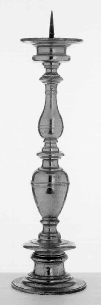 candeliere d'altare, serie - produzione toscana (seconda metà sec. XIX)