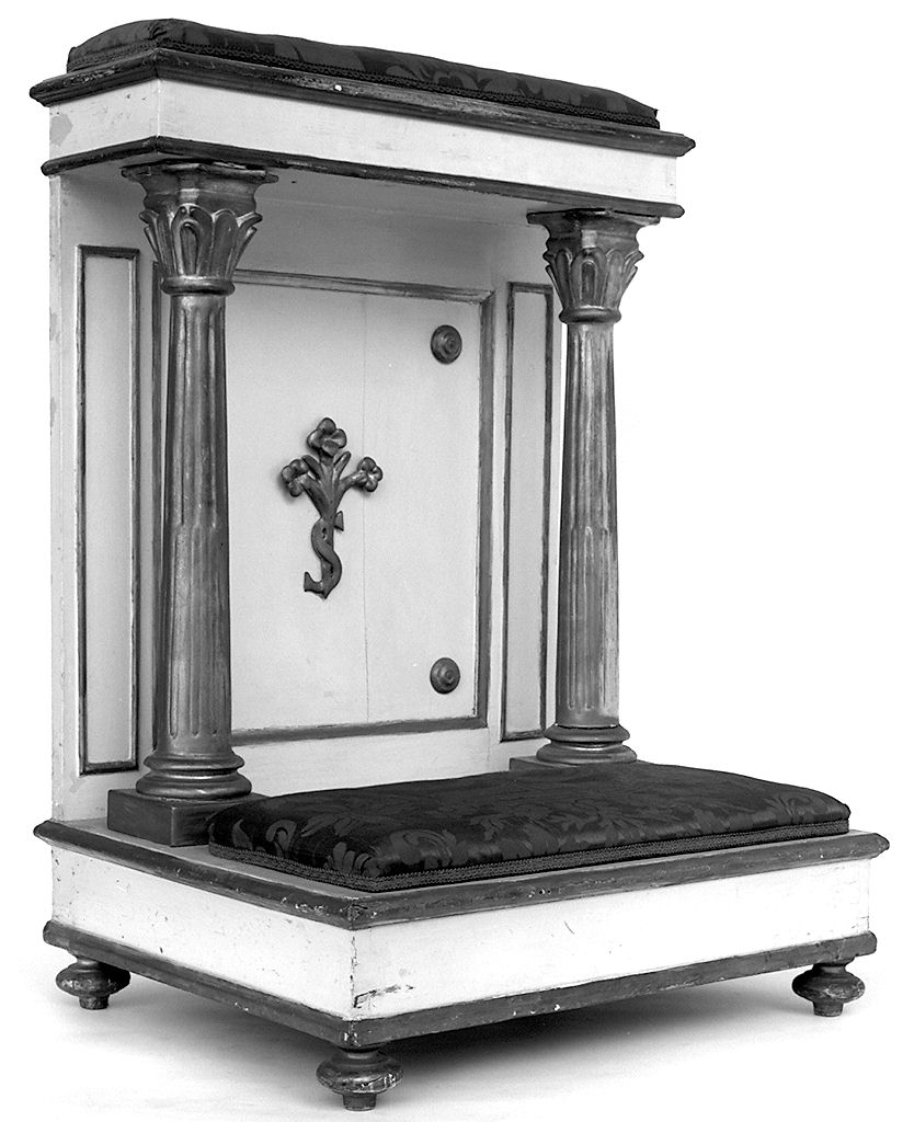 inginocchiatoio, serie - bottega fiorentina (metà sec. XVIII)