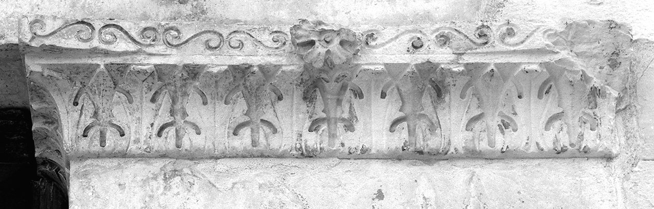 capitello, serie - bottega lucchese (sec. IX)