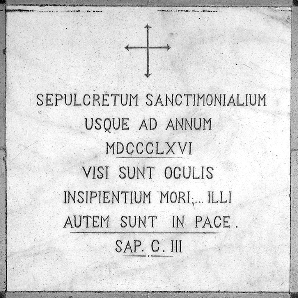 lapide tombale - produzione lucchese (sec. XIX)