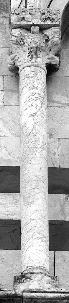 capitello di Marti Francesco (attribuito) (sec. XIII)