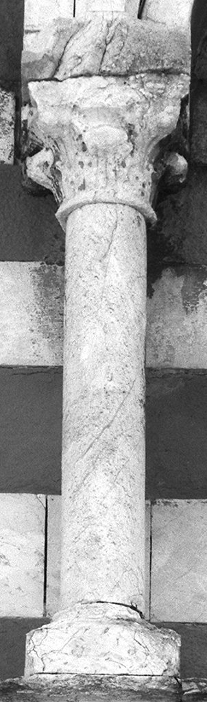 capitello di Marti Francesco (attribuito) (sec. XIII)