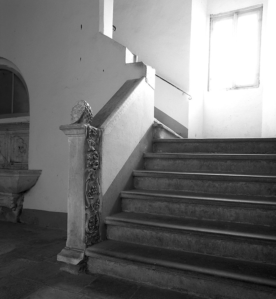 balaustro, elemento d'insieme - ambito lucchese (fine/inizio secc. XIV/ XV)