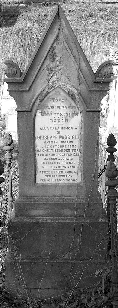 monumento funebre - a edicola di Treves Marco (attribuito) - produzione fiorentina (sec. XIX)